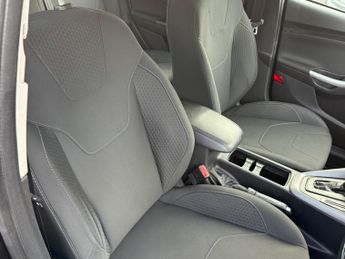 Ford Focus 1.6 Zetec Powershift Euro 6 5dr 123BHP