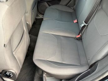 Ford Focus 1.6 Zetec Powershift Euro 6 5dr 123BHP