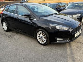 Ford Focus 1.6 Zetec Powershift Euro 6 5dr 123BHP