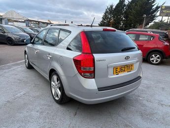 Kia Ceed 1.6 CRDi 4 Sportswagon 5dr Diesel Auto Euro 5 (126 bhp)