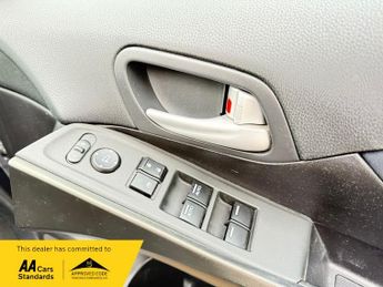 Honda Civic 1.8 i-VTEC SE Hatchback 5dr Petrol Auto Euro 5 (142 ps)