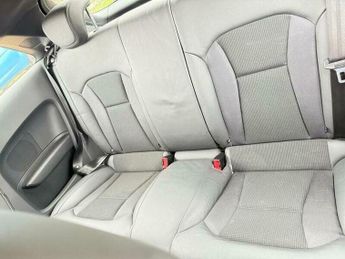 Audi A1 1.4 TFSI S line Hatchback 3dr Petrol S Tronic Euro 5 (185 ps)