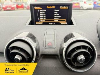 Audi A1 1.4 TFSI S line Hatchback 3dr Petrol S Tronic Euro 5 (185 ps)