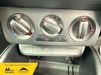 Audi A1 1.4 TFSI S line Hatchback 3dr Petrol S Tronic Euro 5 (185 ps)