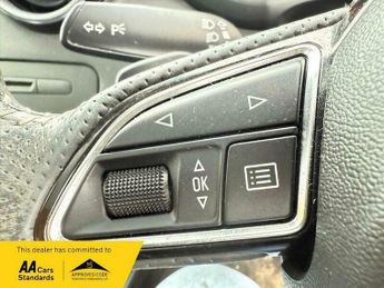 Audi A1 1.4 TFSI S line Hatchback 3dr Petrol S Tronic Euro 5 (185 ps)