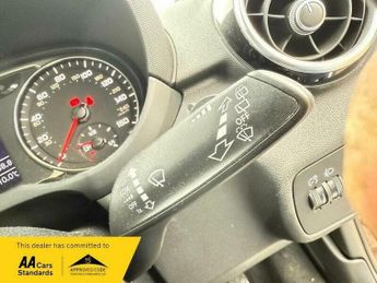 Audi A1 1.4 TFSI S line Hatchback 3dr Petrol S Tronic Euro 5 (185 ps)