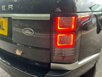 Land Rover Range Rover 3.0 TD V6 Vogue Auto 4WD Euro 5 (s/s) 5dr