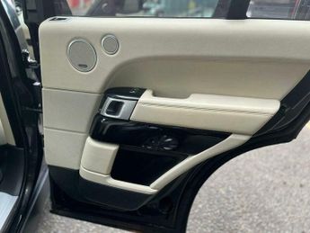 Land Rover Range Rover 3.0 TD V6 Vogue Auto 4WD Euro 5 (s/s) 5dr