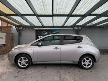 Nissan Leaf 30kWh Acenta Auto 5dr