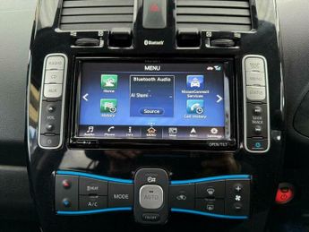 Nissan Leaf 30kWh Acenta Auto 5dr