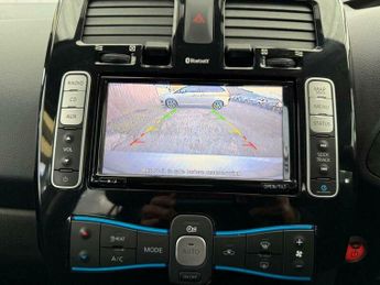 Nissan Leaf 30kWh Acenta Auto 5dr