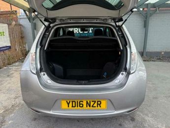 Nissan Leaf 30kWh Acenta Auto 5dr