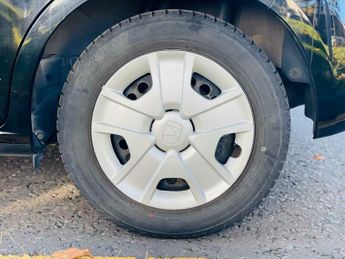 Honda Jazz 1.3h IMA HE Hatchback 5dr Petrol Hybrid CVT Euro 5 (102 ps)