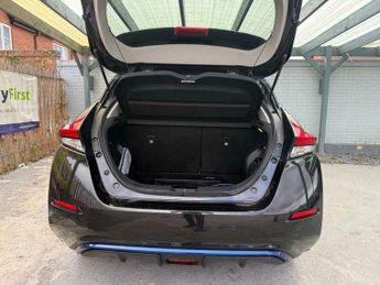 Nissan Leaf 40kWh Tekna Auto 5dr