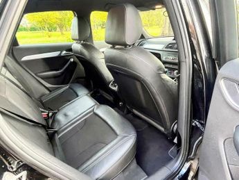 Audi Q3 2.0 TDI S line S Tronic quattro Euro 5 (s/s) 5dr