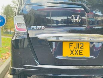 Honda Freed 1.5 Petrol Hybrid, 6 Seats, Automatic