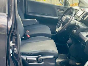 Honda Freed 1.5 Petrol Hybrid, 6 Seats, Automatic