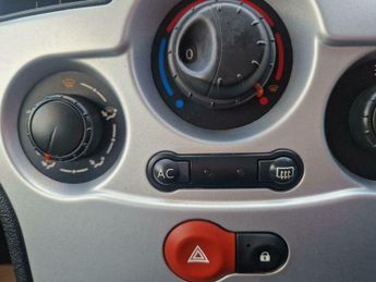 Renault Modus 1.6 VVT Dynamique 5dr