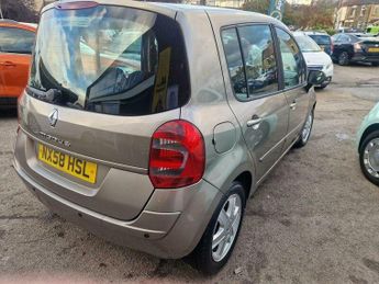 Renault Modus 1.6 VVT Dynamique 5dr