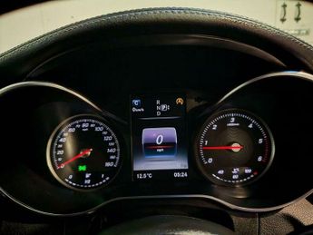 Mercedes-Benz C Class 2.1 C250 BlueTEC AMG Line G-Tronic+ Euro 6 (s/s) 4dr