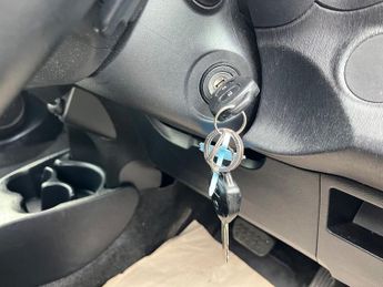 Toyota Yaris 1.33 Dual VVT-i TR Hatchback 5dr Petrol Multidrive S Euro 5 (101