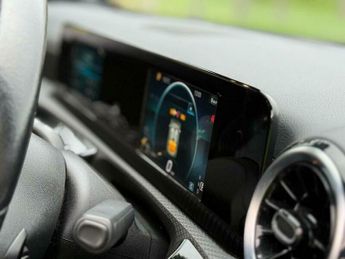 Mercedes-Benz A Class 1.5 A180d SE 7G-DCT Euro 6 (s/s) 5dr