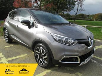 Renault Captur SIGNATURE NAV TCE