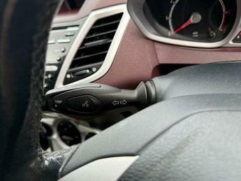 Ford Fiesta 1.4 Titanium 5dr
