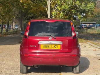 Nissan Note 1.6 16V Tekna Auto Euro 5 5dr