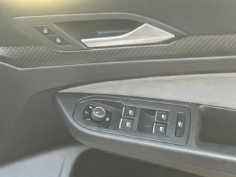 Volkswagen Golf 1.5 eTSI MHEV R-Line Hatchback 5dr Petrol Hybrid DSG Euro 6 (s/s