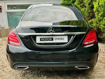 Mercedes-Benz C Class 2.1 C220 BlueTEC AMG Line (Premium) G-Tronic+ Euro 6 (s/s) 4dr