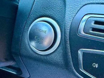 Mercedes-Benz C Class 2.1 C220 BlueTEC AMG Line (Premium) G-Tronic+ Euro 6 (s/s) 4dr