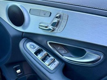 Mercedes-Benz C Class 2.1 C220 BlueTEC AMG Line (Premium) G-Tronic+ Euro 6 (s/s) 4dr