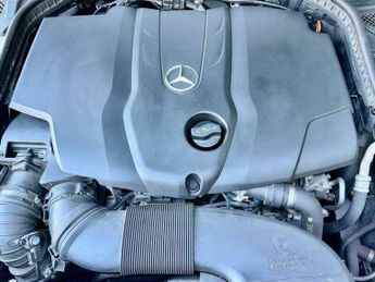 Mercedes-Benz C Class 2.1 C220 BlueTEC AMG Line (Premium) G-Tronic+ Euro 6 (s/s) 4dr