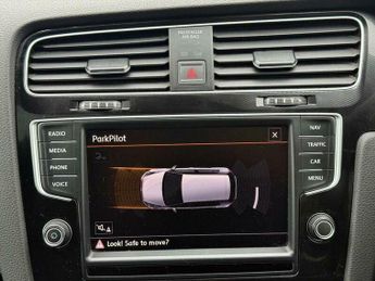 Volkswagen Golf 1.4 TSI GTE Nav Hatchback 5dr Petrol Plug-in Hybrid DSG Euro 6 (