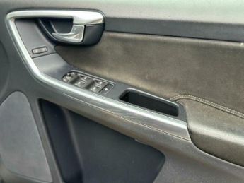 Volvo XC60 2.0 D4 R-Design Nav Auto Euro 6 (s/s) 5dr