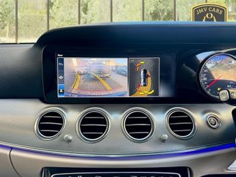 Mercedes E Class E 220 D PREMIUM