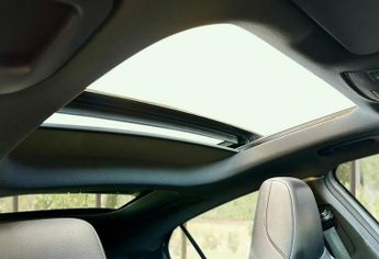 Mercedes GLA Class GLA 250 4MATIC AMG LINE PREMIUM PLUS