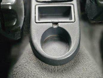 Vauxhall Corsa 1.4i 16v Design 3dr (a/c)