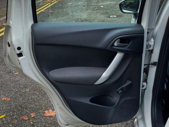 Citroen C3 1.4 e-HDi Airdream VTR+ EGS5 (s/s) 69 Bhp |