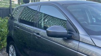 Land Rover Discovery Sport 2.0 TD4 SE Auto 4WD Euro 6 (s/s) 5dr