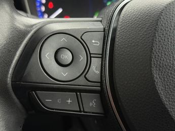 Toyota Corolla ICON TECH