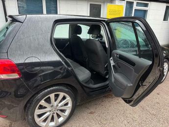 Volkswagen Golf MATCH TSI DSG