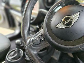 MINI Countryman 2.0 Cooper D Auto ALL4 Euro 5 5dr