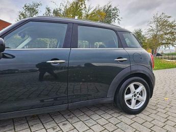 MINI Countryman 2.0 Cooper D Auto ALL4 Euro 5 5dr