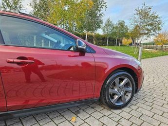 Volvo V40 1.6 D2 Lux Powershift Euro 5 (s/s) 5dr