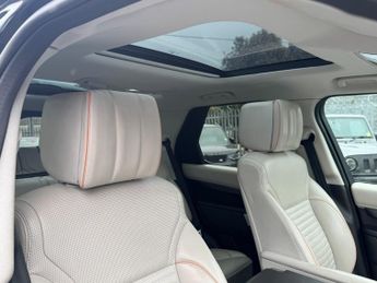 Land Rover Discovery 2.0 SD4 HSE Luxury SUV 5dr Diesel Auto 4WD Euro 6 (s/s) (240 ps)
