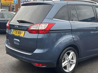Ford Grand C-Max 1.5 TDCi Titanium X MPV 5dr Diesel Powershift Euro 6 (s/s) (120 