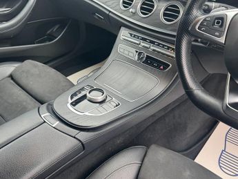 Mercedes-Benz E Class 2.0 E220d AMG Line Estate 5dr Diesel G-Tronic+ Euro 6 (s/s) (194