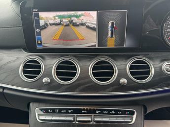 Mercedes-Benz E Class 2.0 E220d AMG Line Estate 5dr Diesel G-Tronic+ Euro 6 (s/s) (194